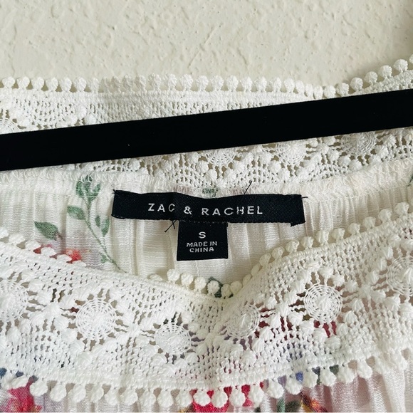 Zac & Rachel floral bell sleeve blouse size S boho flowy prairie feminine top - Picture 9 of 9